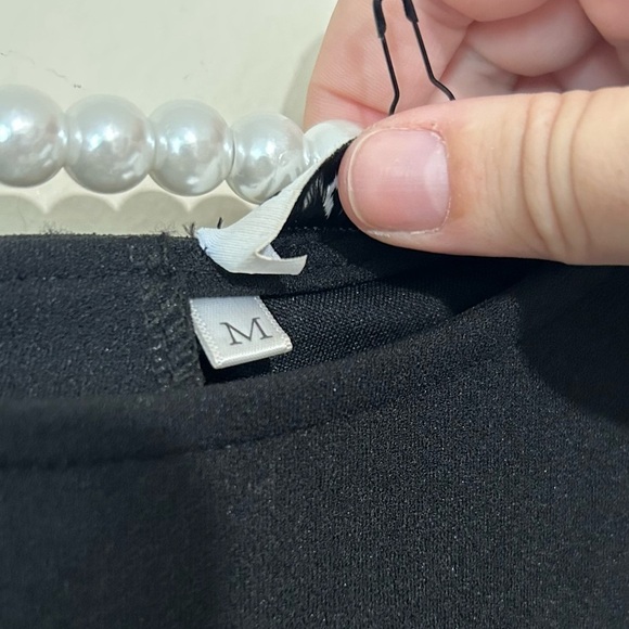 Nikki Lund Joy Black Long Sleeve Wide Leg Jumpsuit SIZE MEDIUM - Picture 6 of 9